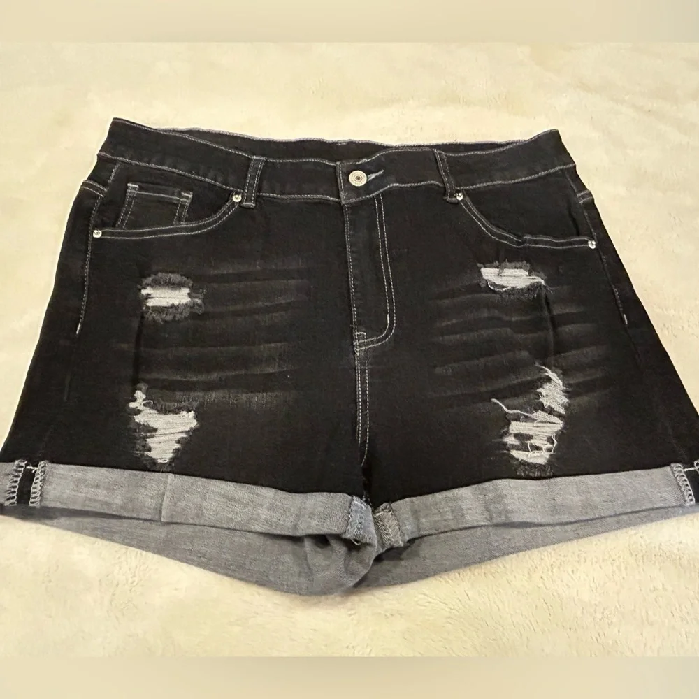 Jeans distressed denim shorts. NWT XL. Folded cuff. Black denim.